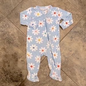 Baby girl sleeper footie in like new condition